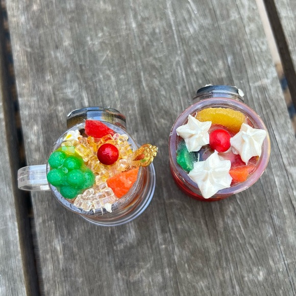 Vintage 90s Epoxy Resin Fruity Drink Dessert Refrigerator Magnets Lot of Two - Picture 2 of 8